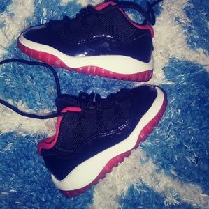 Like new toddler jordan